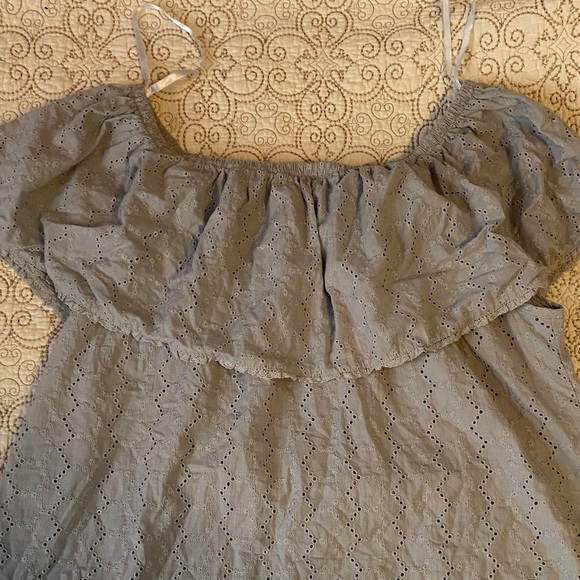 Grey top - Picture 2 of 3